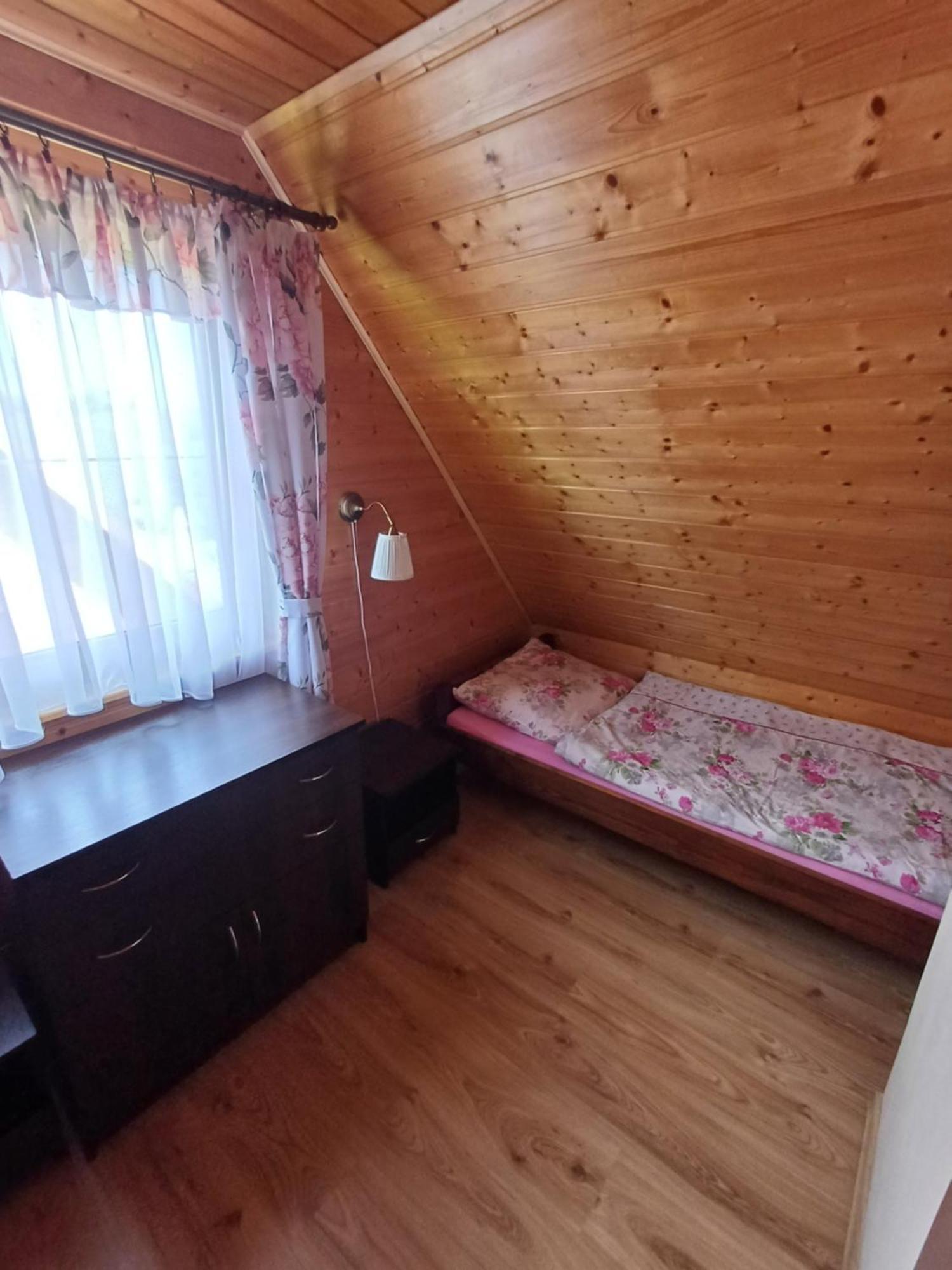 U Tadzia 603-425-844 Holiday home *
